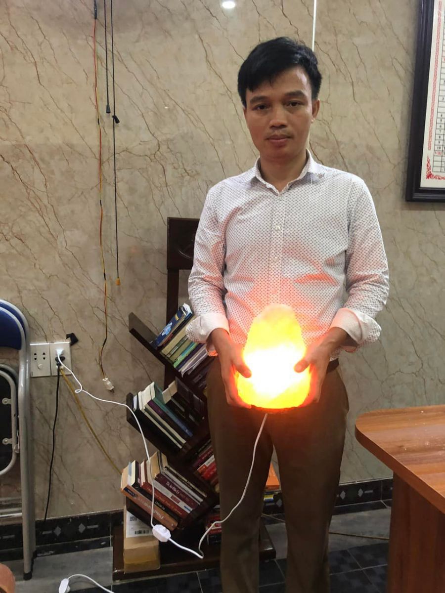 Đèn đá muối điều hòa không khí rẻ tiền nhưng hiệu quả và chất lượng